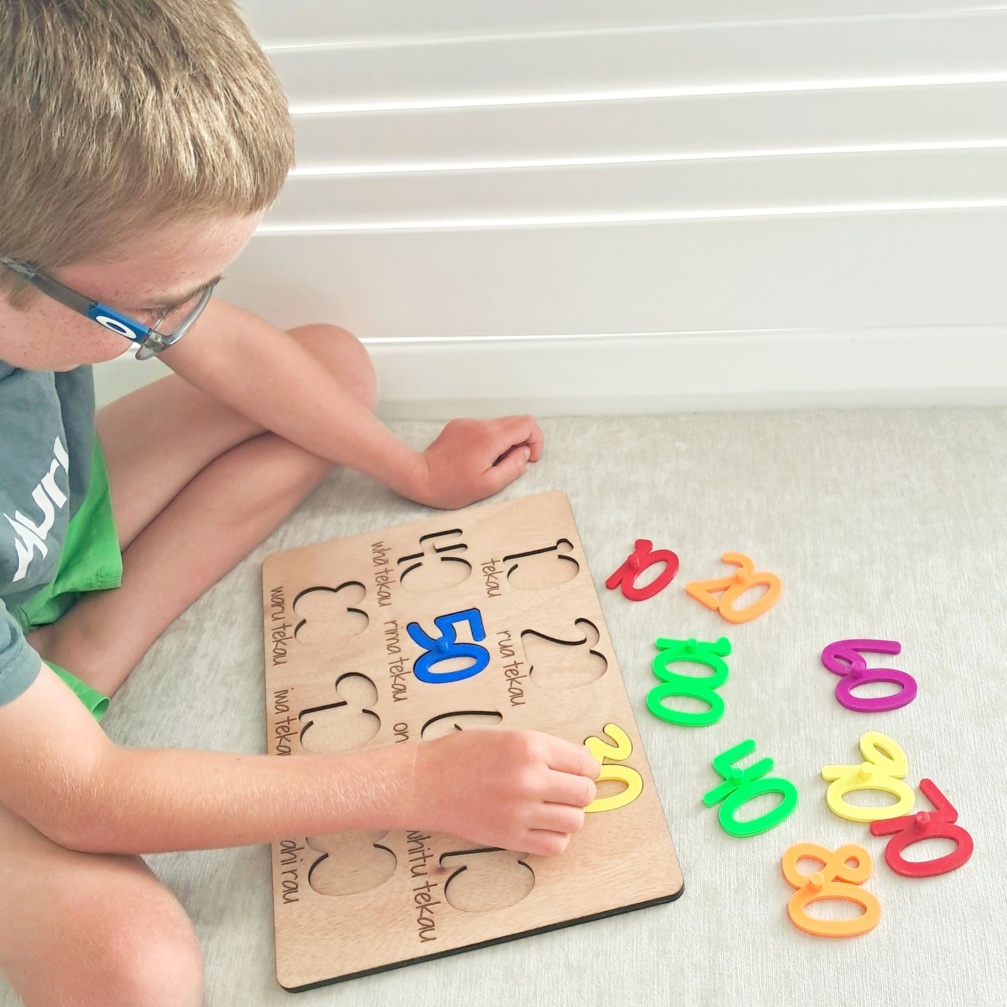 Numbers 10-100 in Māori- Brights